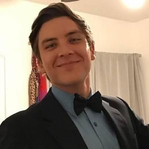 Meet your Posher, Aaron